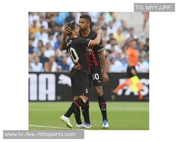 儒尼奥尔精彩助攻助埃因霍温逆转那不勒斯实现反超胜利